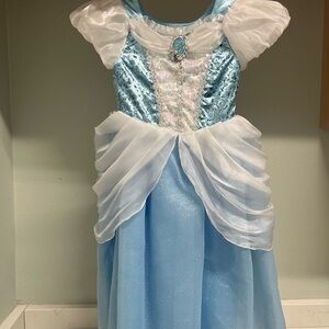 Disney Parks Princess Cinderella Ball Gown Costume – Girls Size 5/6